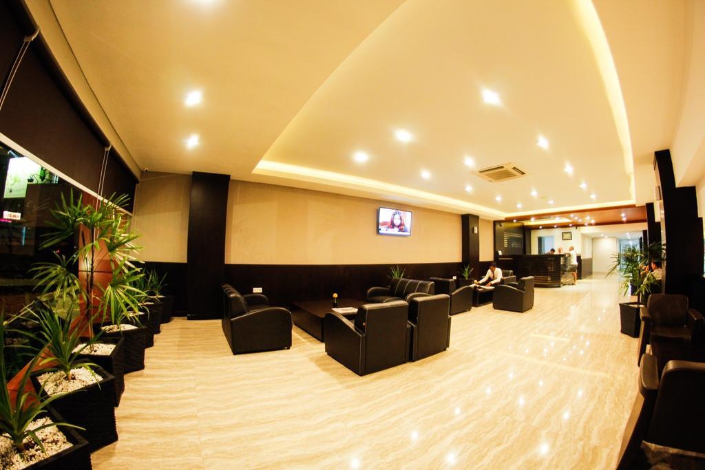 Alpha Hotel Пеканбару Екстер'єр фото